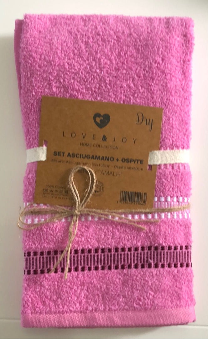 Love &amp; Joy towel set